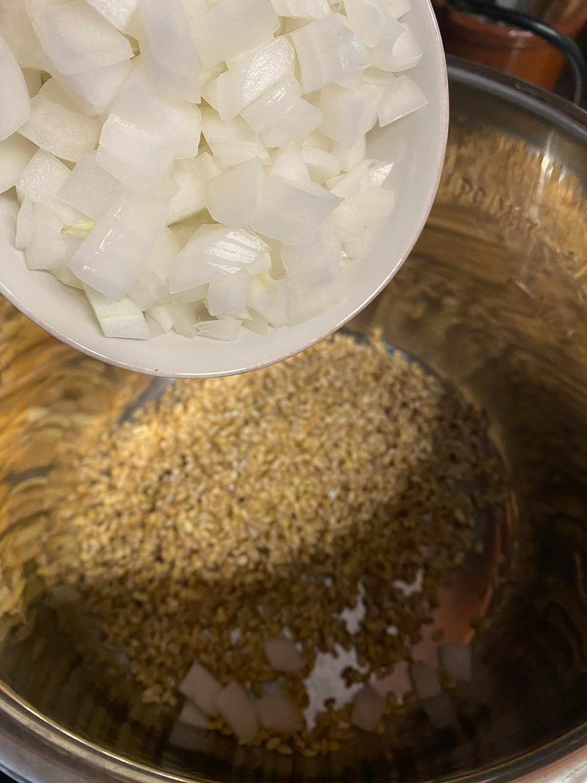 process of adding onion to instant pot