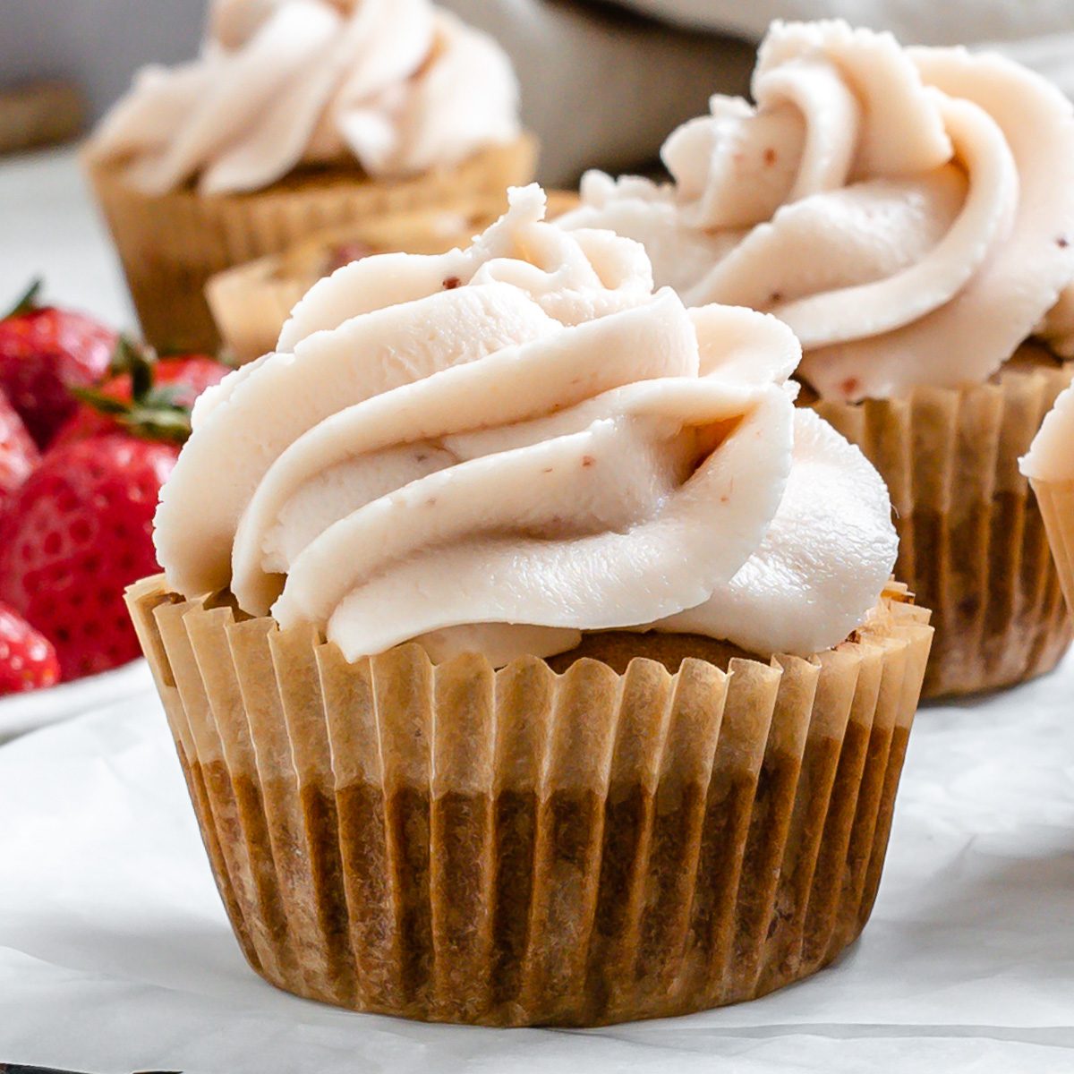 Vegan Strawberry Cupcakes - Rainbow Nourishments
