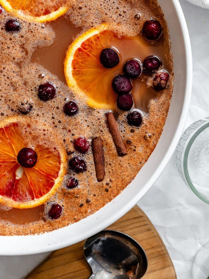 completed Non-Alcoholic Thanksgiving Punch in a bowl