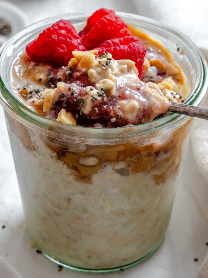 Peanut Butter Jelly Overnight Oats