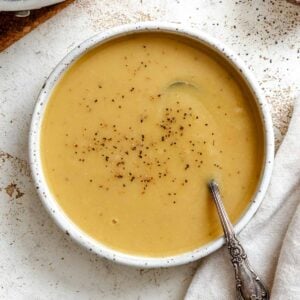 Completed Easy Vegan Gravy in a bowl.