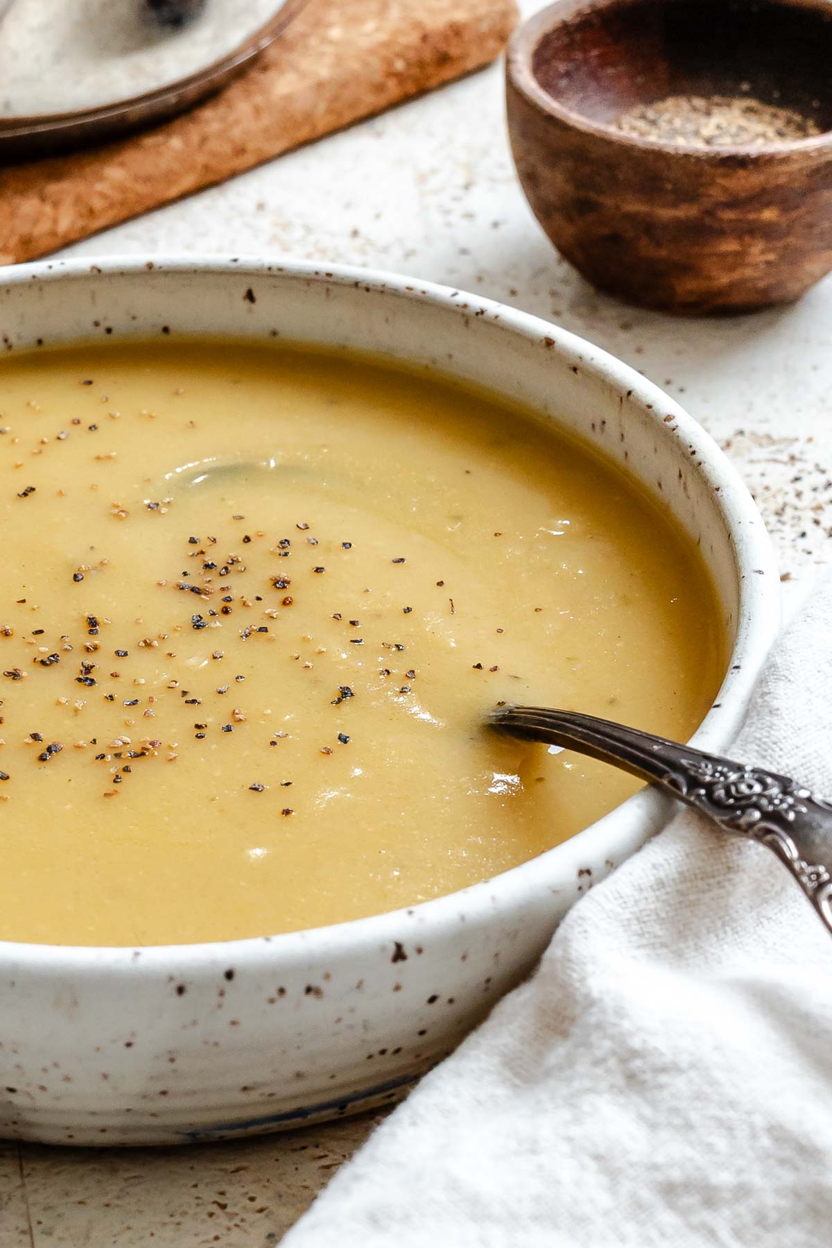 Completed Easy Vegan Gravy in a bowl.