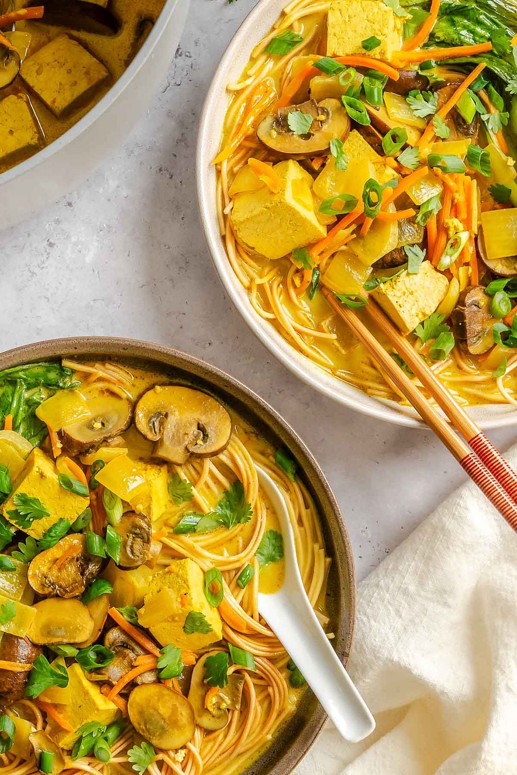 Completed Easy Vegan Laksa in bowls.